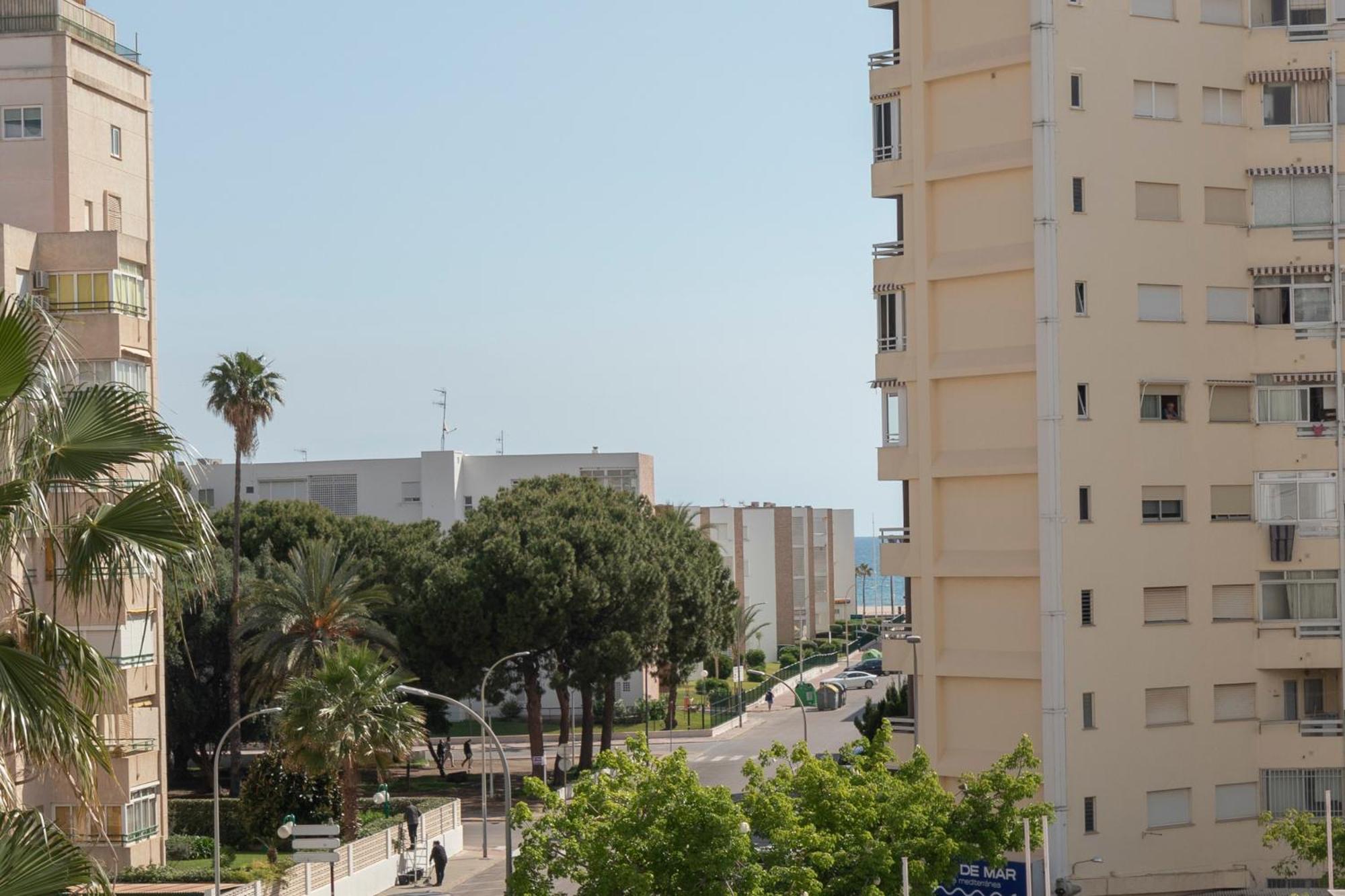 Retro Apartamento Divino Con Piscina Y Playa Familias Parejas Playa de Gandia エクステリア 写真